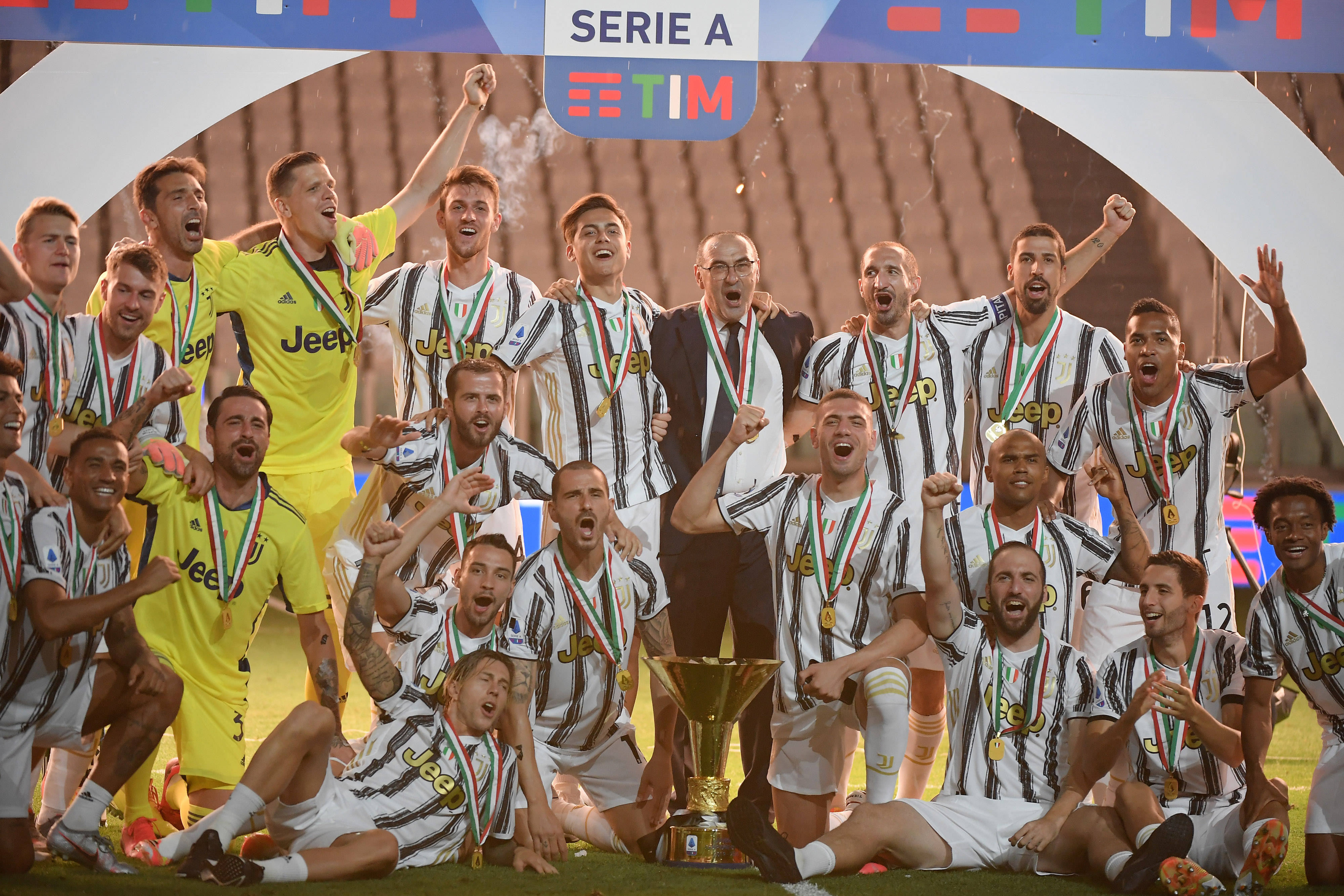 两队的相遇 两队的相遇