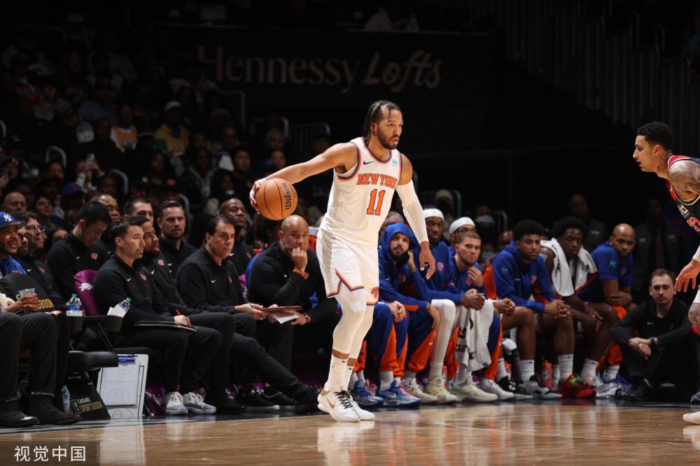 威少三双戈登38分 库里20分掘金终结勇士七连胜.